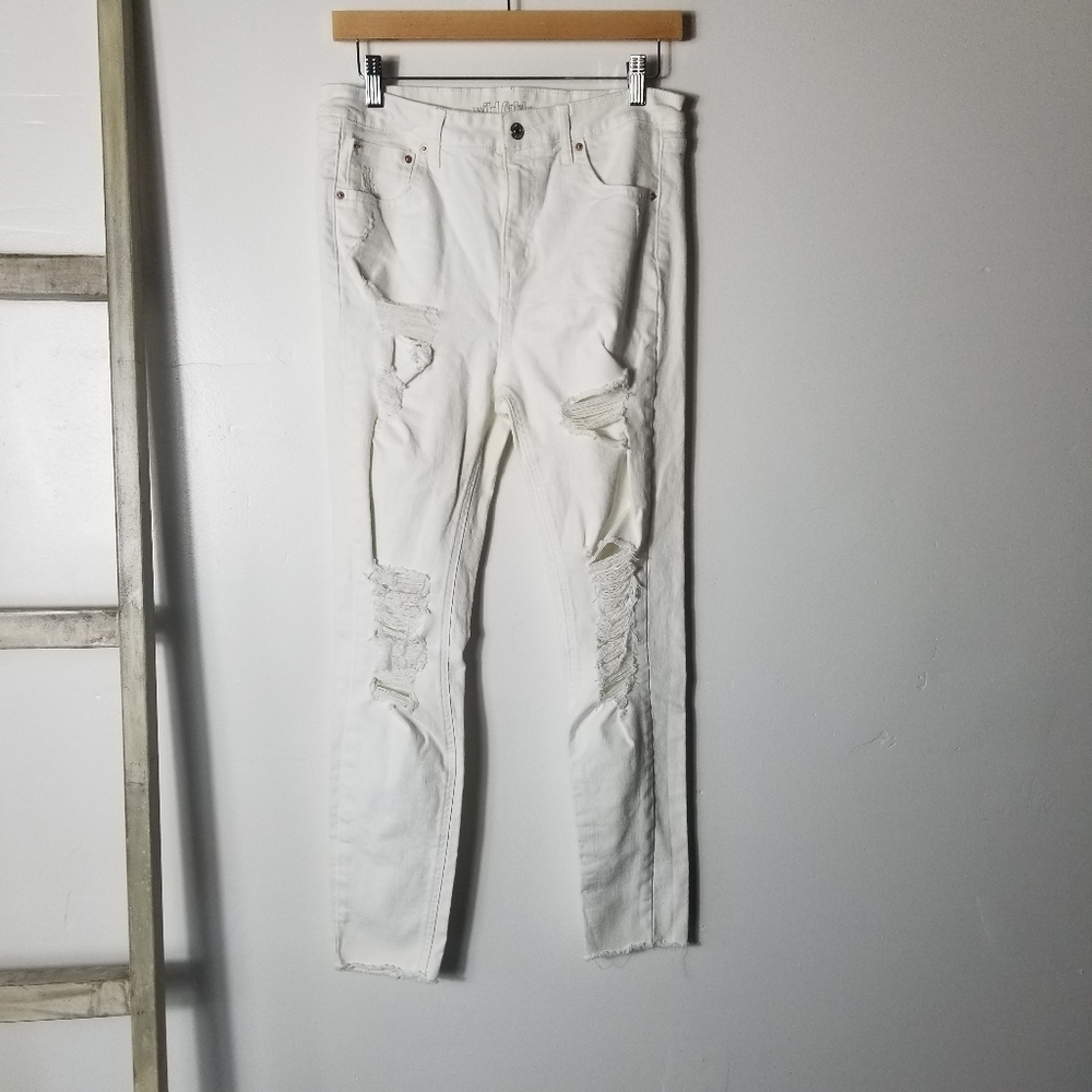 WILD FABLE WOMEN'S WHITE HIGH RISE SKINNY DISTRESSED JEANS SIZE 10